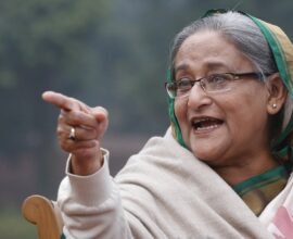 Sheikh Hasina: "প্রভাব খাটিয়ে টাকা তোলা, মিথ্যা পদ দাবি!"—হাসিনা-কন্যা সাইমা ওয়াজেদ ঘিরে ভয়ঙ্কর অভিযোগে কাঁপছে WHO!