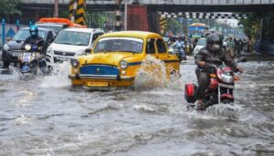 heavy rain in kolkata