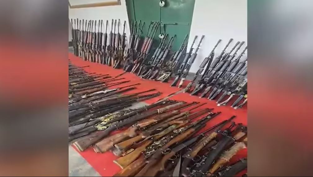 manipur arms