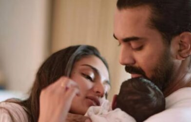 KL Rahul with daughter