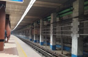 chandnichawak metro station