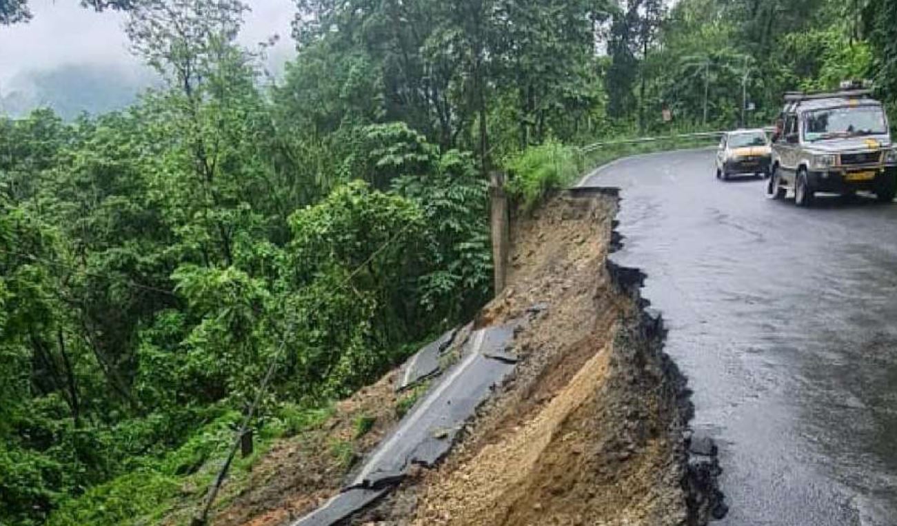 darjeeling landslide