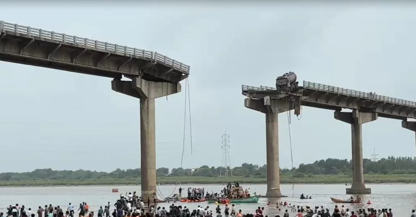 gujarat collapse