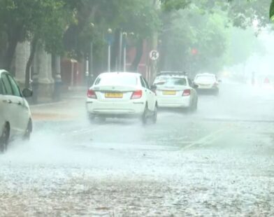 heavy rain kolkataaa