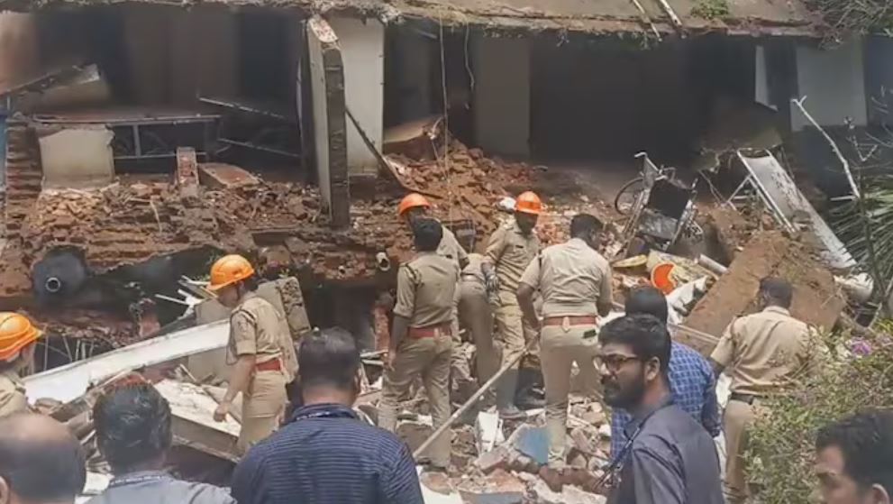 kerala hospital destroy