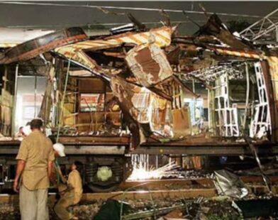 mumbai train blast