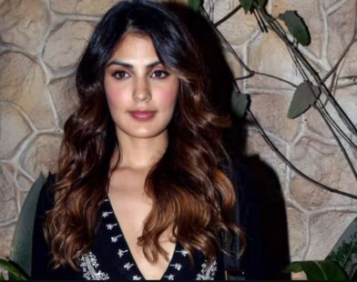 rhea chakravorty