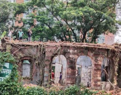 satyajir roy house