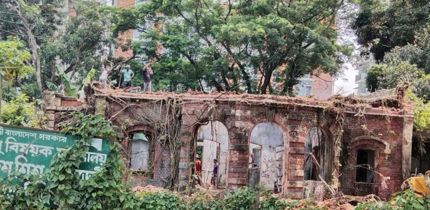 satyajir roy house