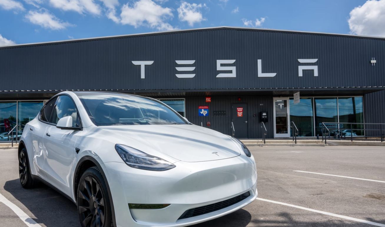 tesla car