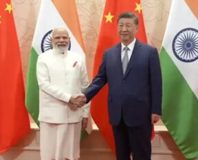 PM Modi and xi jinping