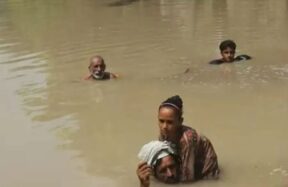 pakistan flood aa