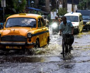 rain in kolkataaa