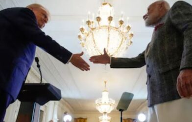 trump and modi mm