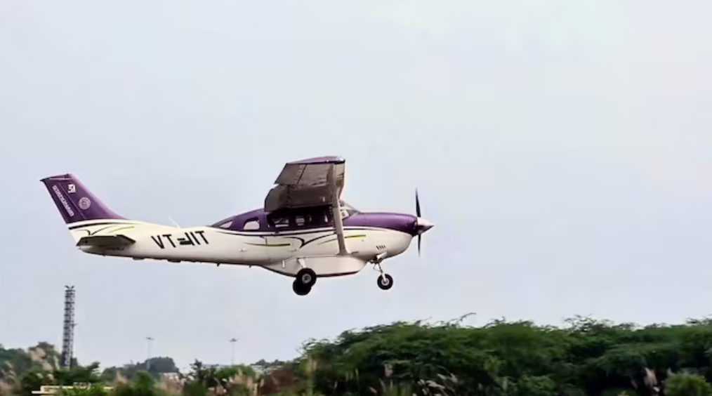 DELHI ARTIFICIAL RAIN