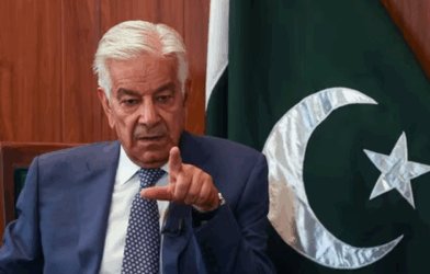 pakistan defence minister