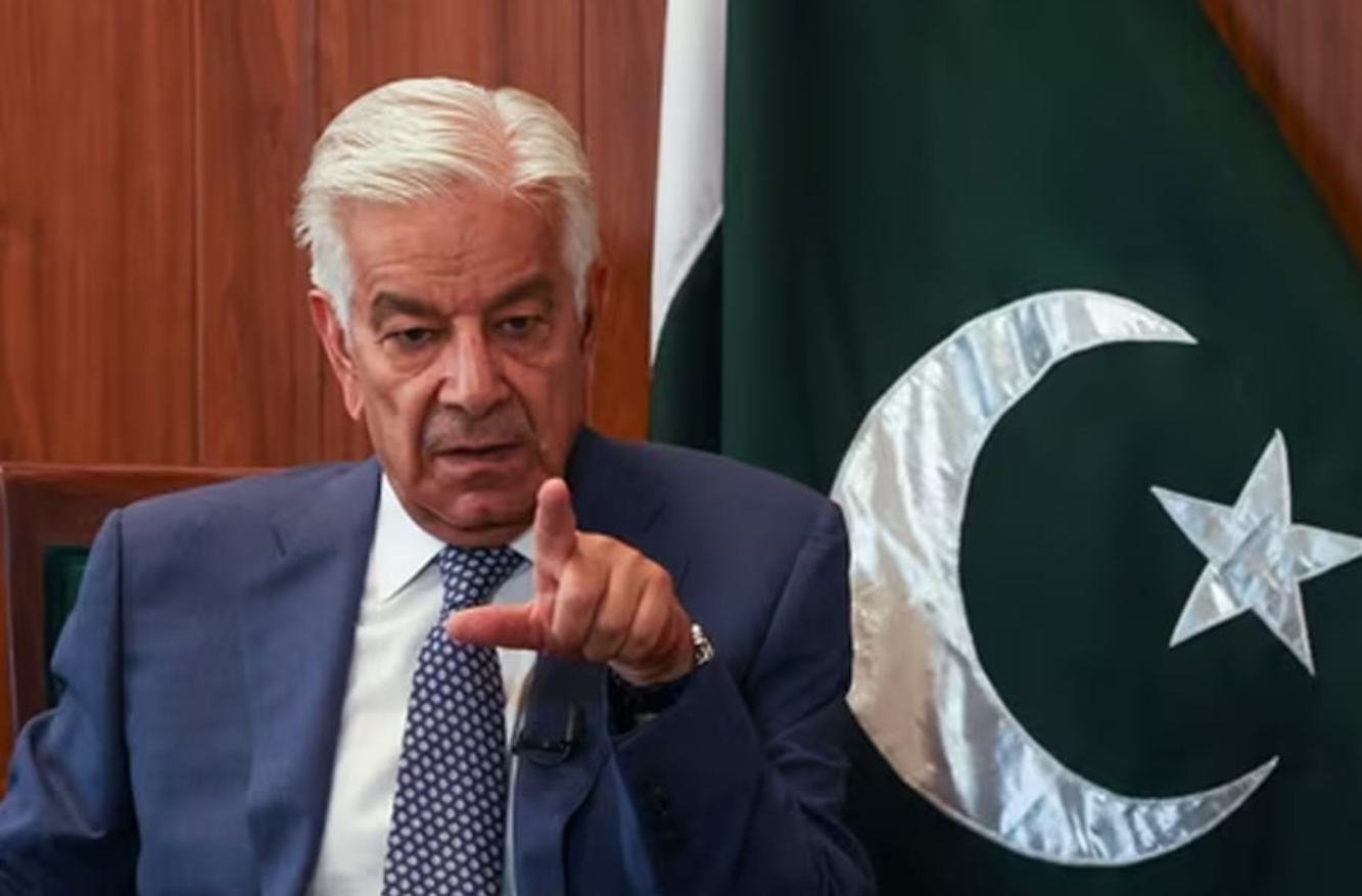 pakistan defence minister