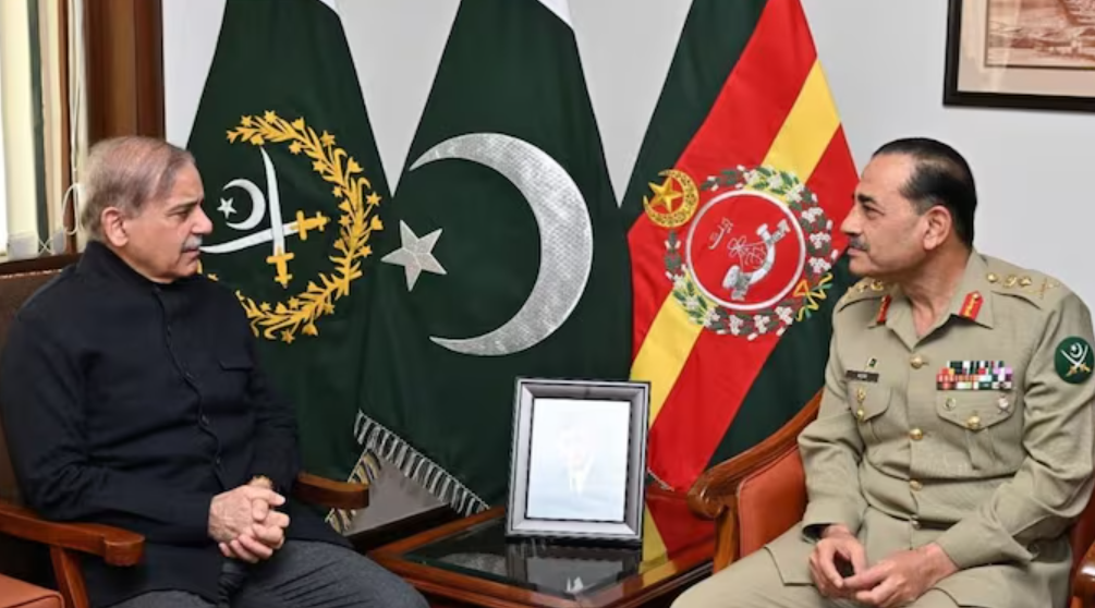 pakistan PM And army chief