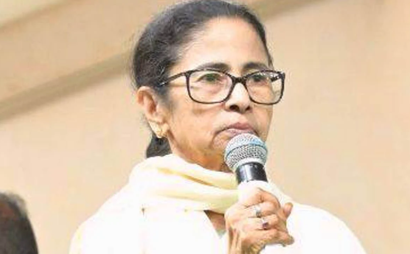 mamata Banerjee 10