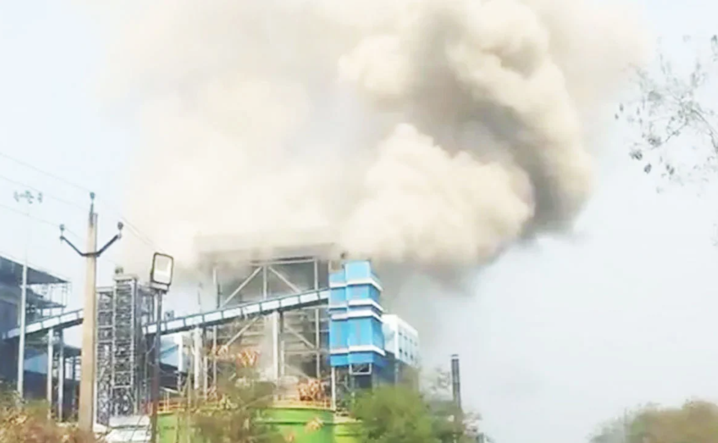 power plant explasion