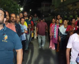voters line
