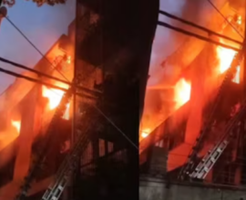 delhi fire