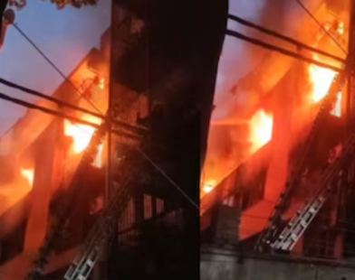 delhi fire