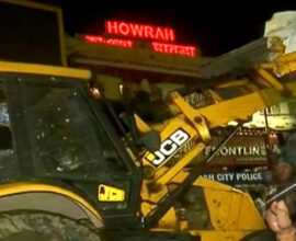 howrah station bulldozer