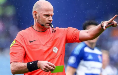 dutch referee