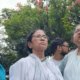 mamata banerjee with dola sen 80x80