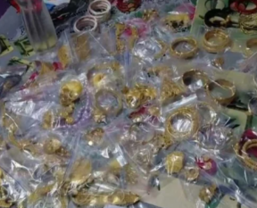 tina gold 2