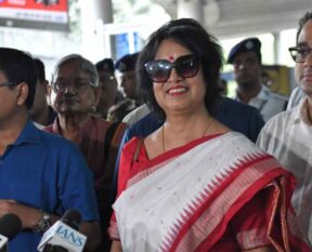 Taslima-Nasrin-2