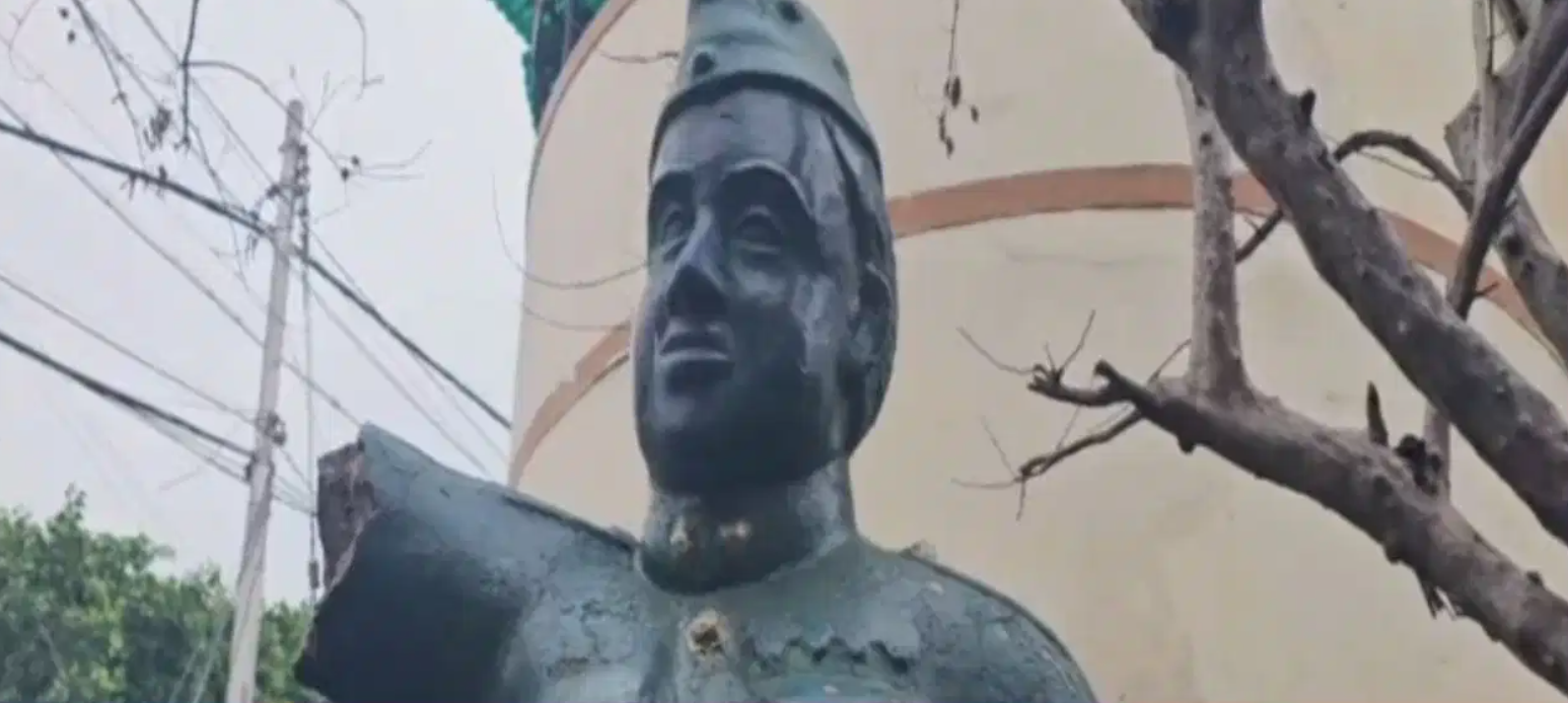 netaji statue